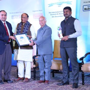 2017 International Health Care Summit and Award to Dr SK Agarwal